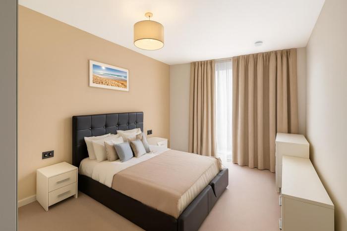 Modern 1 Bed next to Stratford