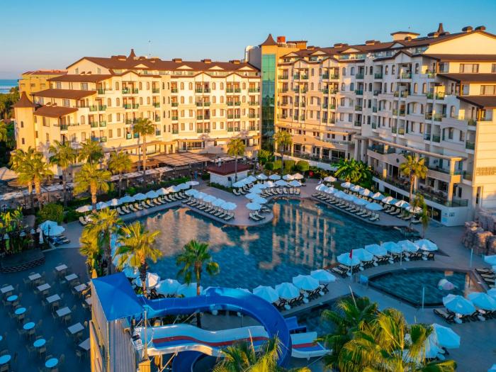 BELLA RESORT & SPA