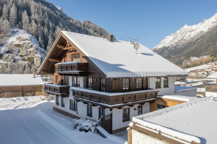 Appartements Sonnenstein Sölden, close to lift & centre