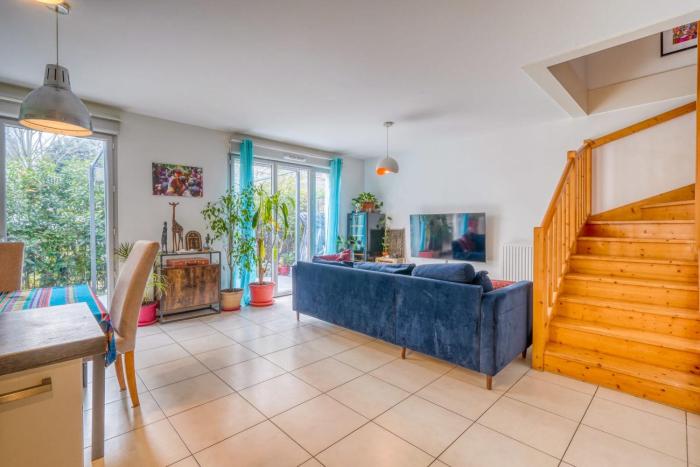 Bright house ideal for exploring Bordeaux