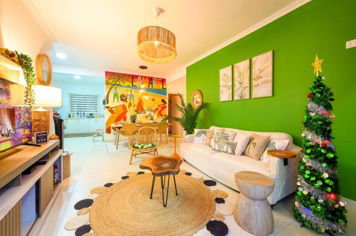 Lamarel Beach House 2