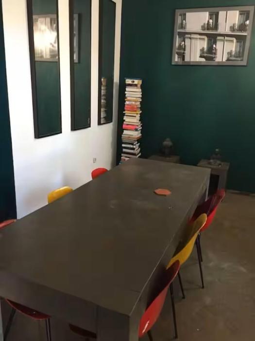 Townhouse with quiet garden