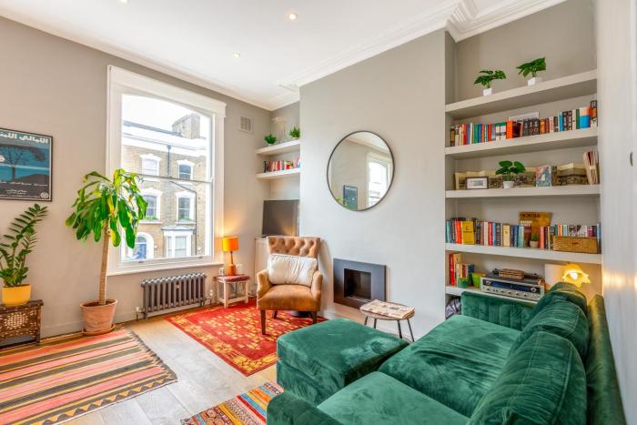 Chic Sun-Lit 1BR flat 2 min to Canonbury Tube