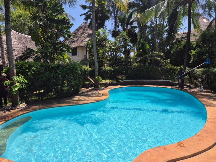Petasha Bustani Villas Diani with pool and parking