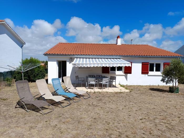 Maison moderne 6 pers, près de la plage, avec WIFI et animaux admis - FR-1-540-227