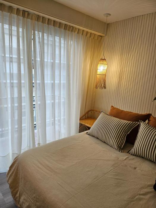 Check and Home - Alsina - 2 Huéspedes con Balcón y Vista al Mar