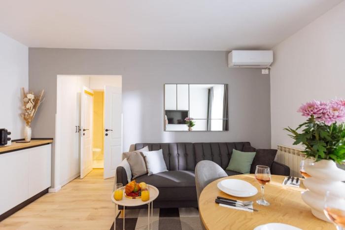 Sol - Old Town Centre