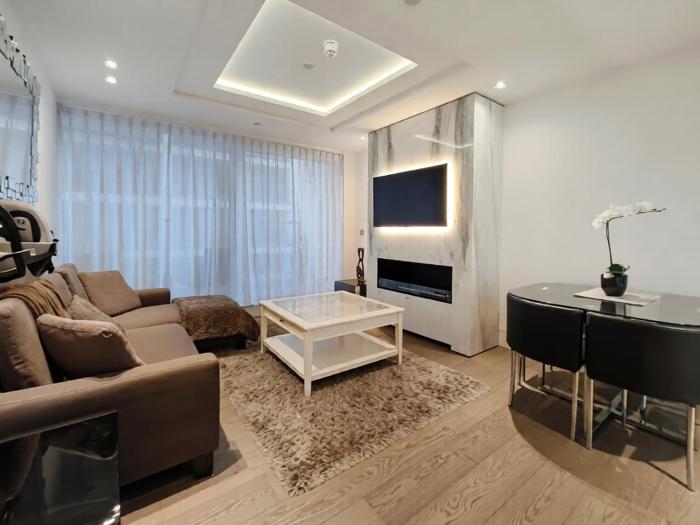 Two bed apartment with amenities