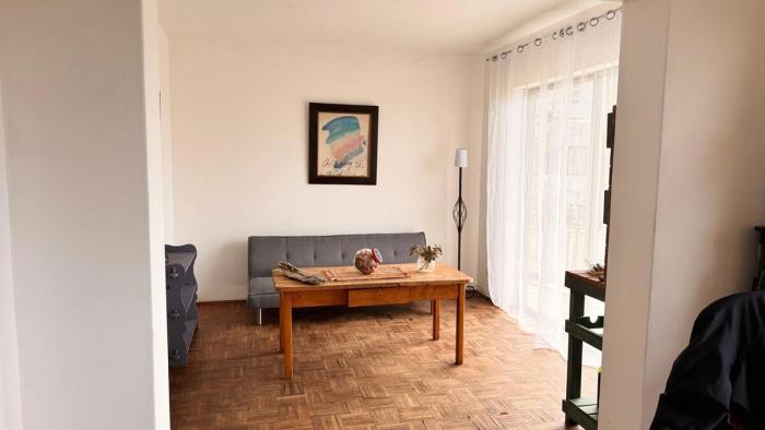 Spacious two-story house in the heart of Cerro Alegre