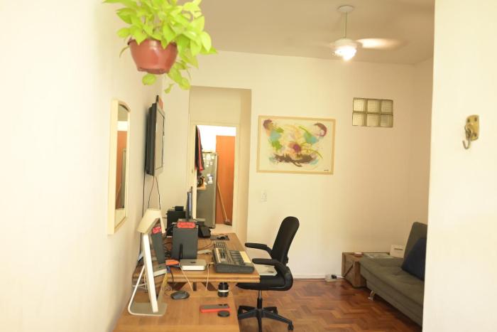 Quarto e sala amplo e completo Humaitá Botafogo