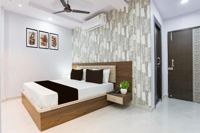 Hotel O Shree Vishwanath