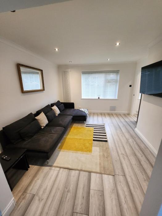 Beautiful, 2 Bedroom House in Tonbridge