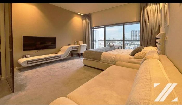Luxurious cozy studio