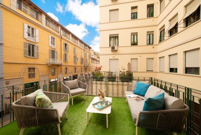 Stylish Apartment with Private Terrace & 2 Baths