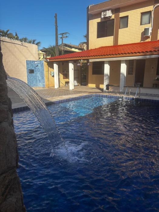 4 Suítes, 3 com Ar, Piscina com LED, Condominio Pé na Areia