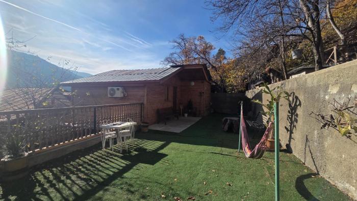 Mountain Garden Cottage