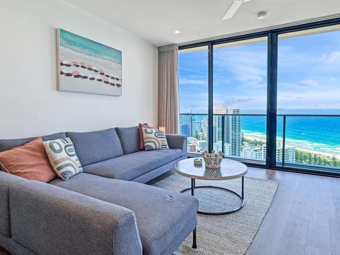 Level 30 Oracle Tower 2 Stunning views and free parking - GC Getaways