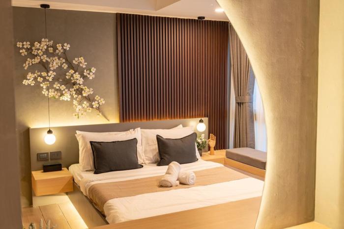 Amazing View - Cozy 1BR at One Eastwood with Washer High Speed Wi-Fi