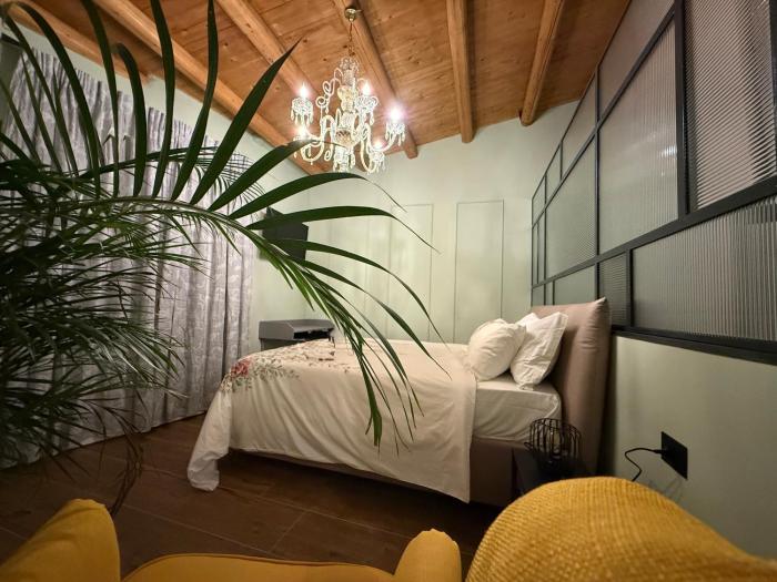 Massimo Secret Garden