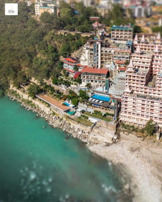 Divine Resort & Spa