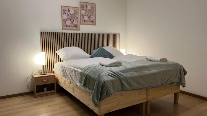 Lovely 3BR Apartment with Balcony near Rennweg station