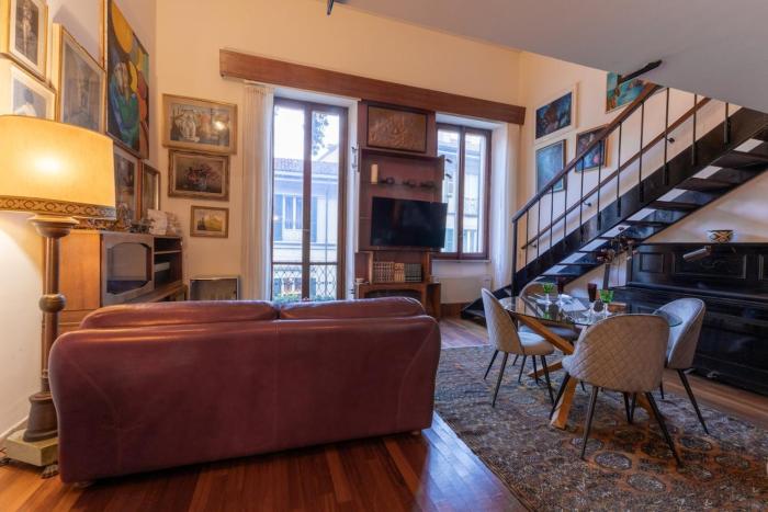 La Scala Suite at Palazzo dellOrso, Milan City Center - by HOST4U