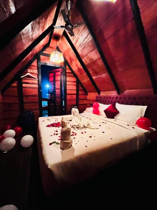 Emarald wild west Resorts