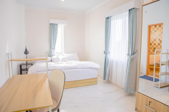 Casal Apartment by REJA Essentials