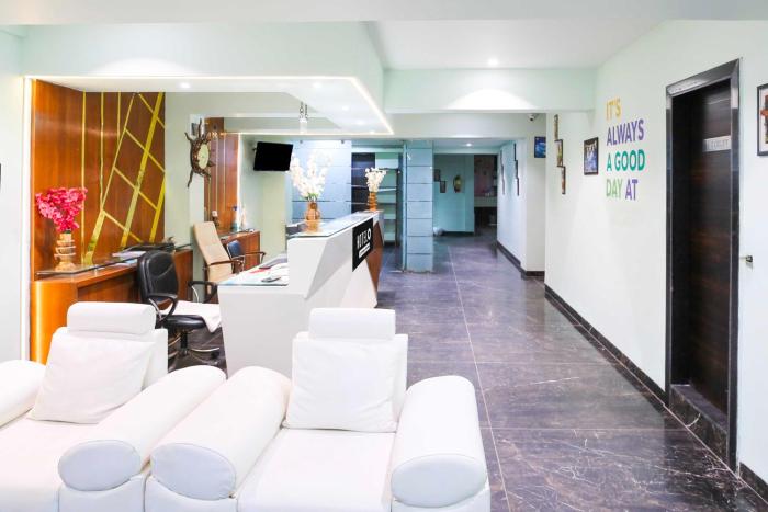 Hotel O Vijay Nagar Square