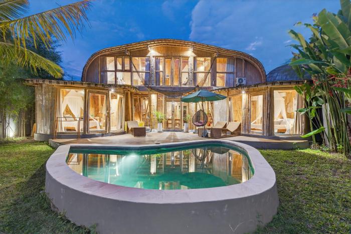 Noon Bamboo Villas Pererenan