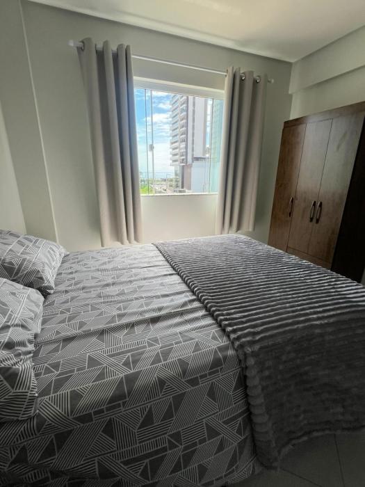 Apartamento em Balneário Picarras a 150m do Mar