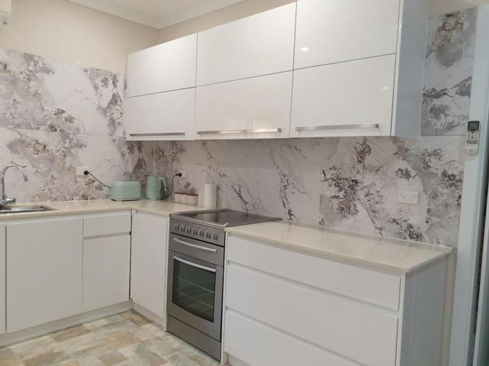 Home in Talbingo Peace Cottage 4 bedrooms - 7 beds