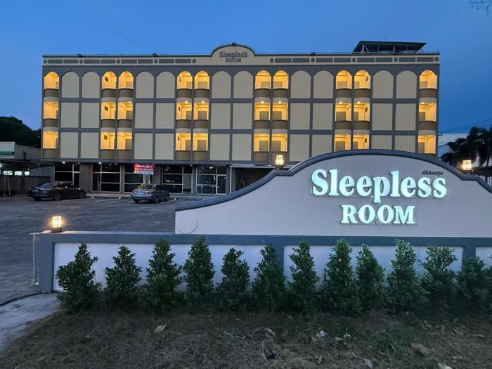 SLEEPLESS ROOM Phitsanulok