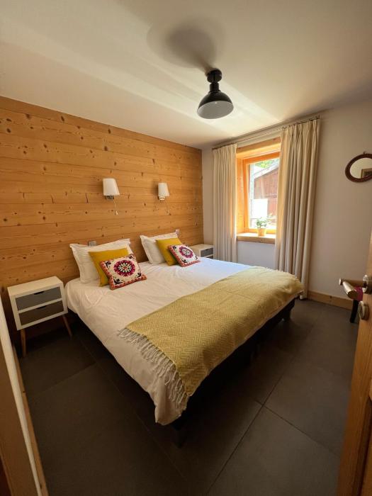 Chamonix Trailside Town Apartments