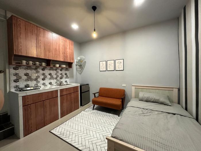 K and R Apartment - Fully Furnished Tiny Home