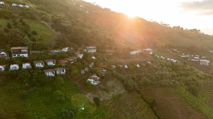 Monjam Camping - ม่อนแจ่ม แคมป์ปิ้ง