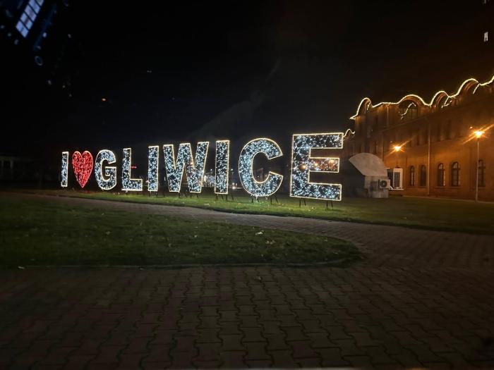 COMO Apartment parking podziemny