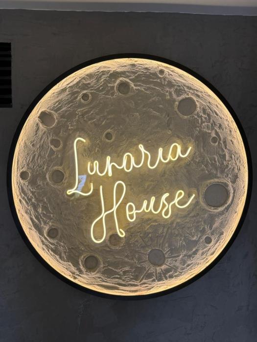 Lunaria House - Laureles