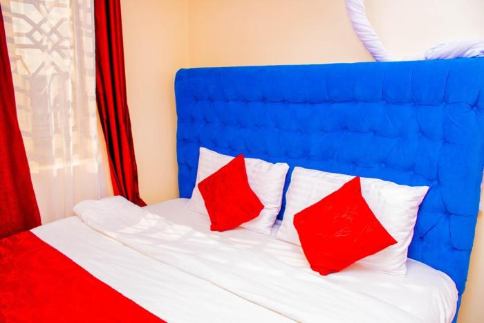 luxury apartments 3 bedroom house