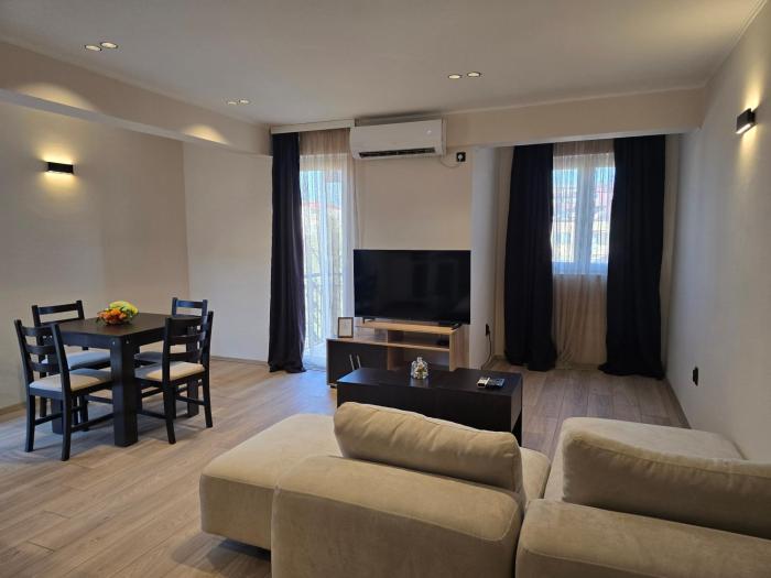 Aura Apartment