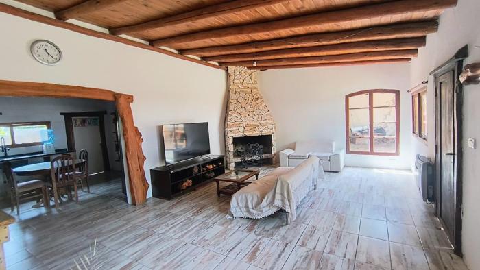 Hermosa casa en la costa estilo rústico