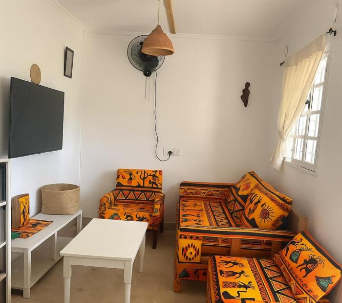 Private Top-Floor Apartment Steps from Diani Beach