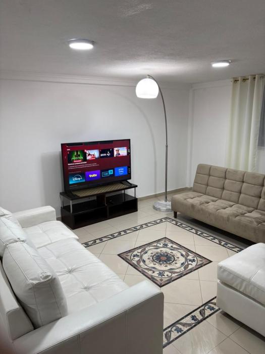 Casa Moderna en Loja - ideal para familias