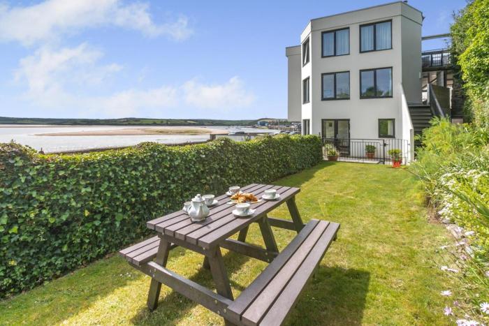 1 Bed in Padstow oc-t32456
