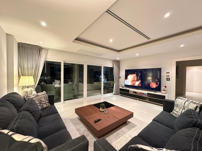 Family Suite 3-BR #VN Residence 2, Pratumnak - Pattaya