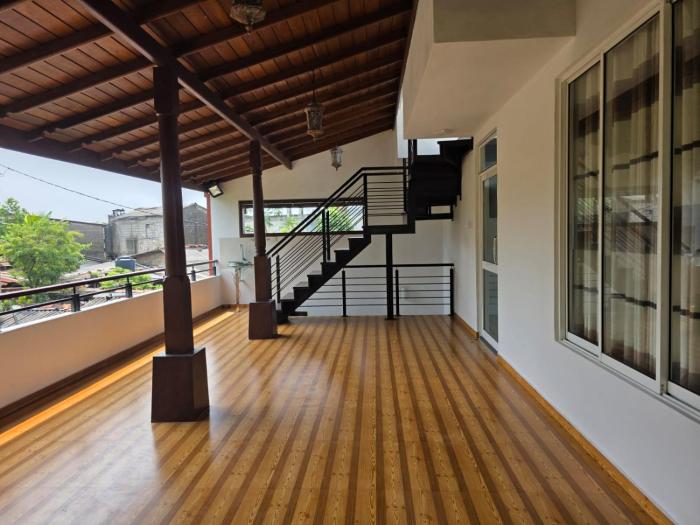 Skyline villa galle