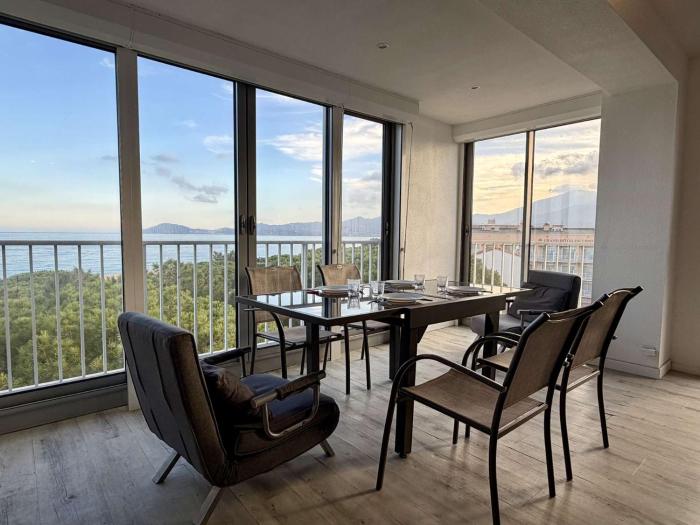 Appartement 2 pièces vue mer 4 couchages AR060-0A5