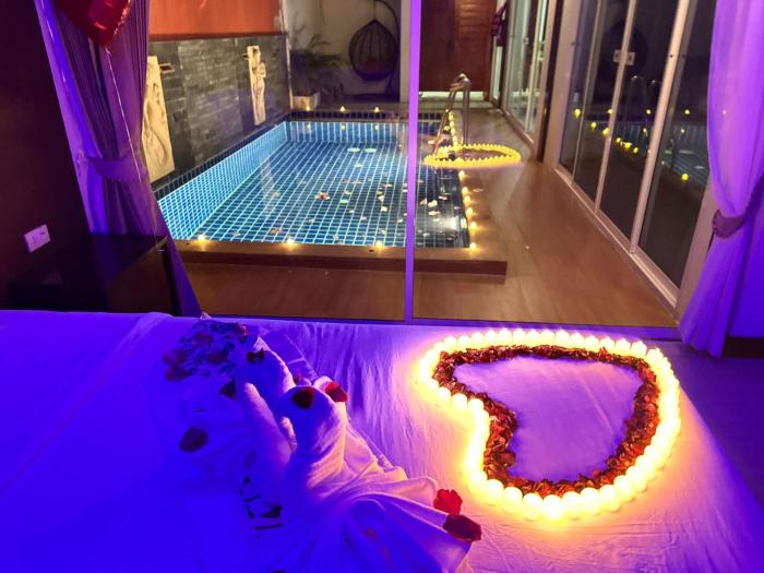 Private Pool Villa - Upgradable to Romantic Theme