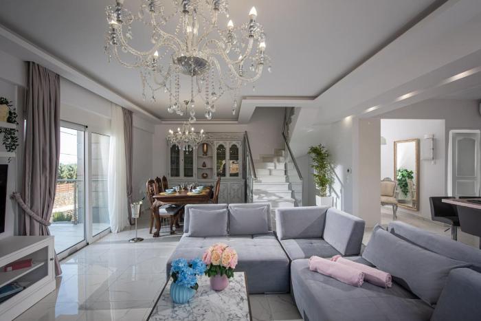 Villa Ira