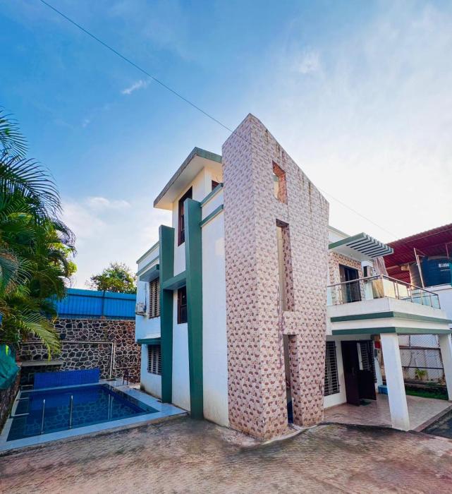 Emerald Villa by Crystal Villas